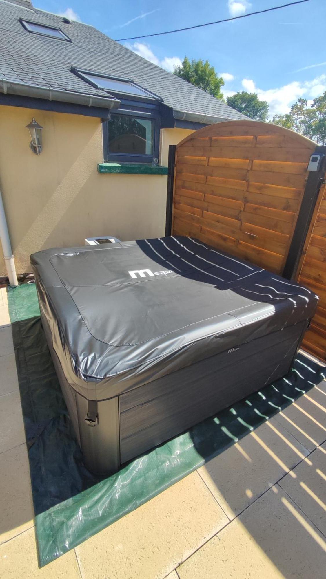 Guer Broceliande Calme Breton, Spa, Wifi, Amazon-Disney Tv, 4 Lits, Freebox Revolution,Draps, Cafe, The מראה חיצוני תמונה